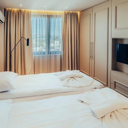 Hotel Life Antares